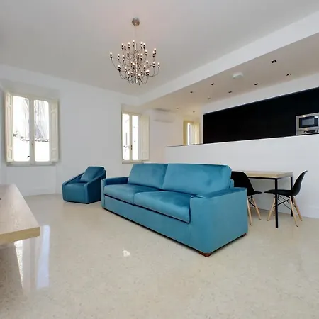 Youroom Quattro Fontane Apartman *